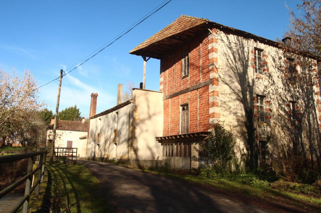 Bed and Breakfast Le Moulin Scalagrand Mazieres  Exterior foto
